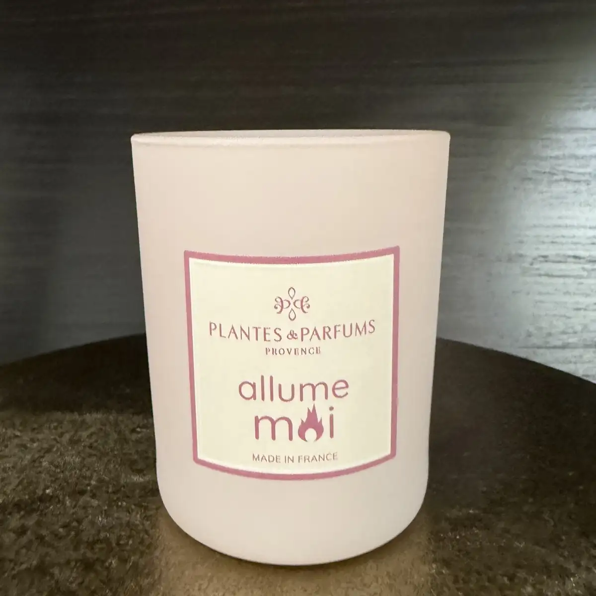 bougie allume moi