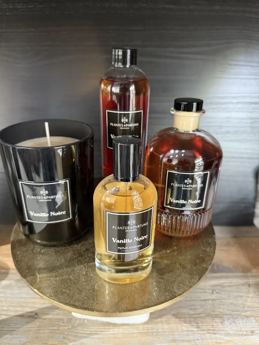 bougie vanille noire
